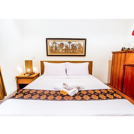 Apartamento Oes House Ubud Exterior foto