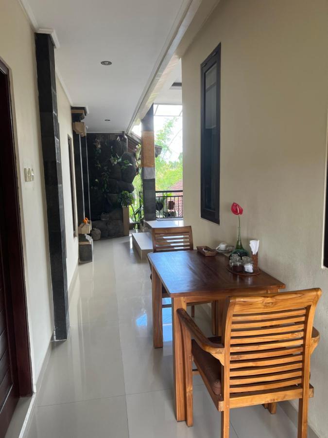 Apartamento Oes House Ubud Exterior foto